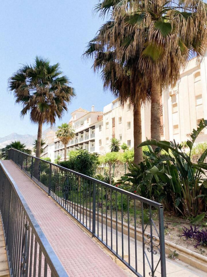 Vistas Al Mar A 1 Min De Playa Con Parkig Gratis Apartment Benalmádena Exterior photo